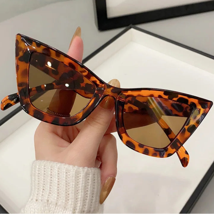 Vintage Cat Eye Sunglasses